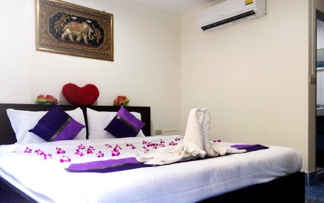 Patong Ours Guesthouse