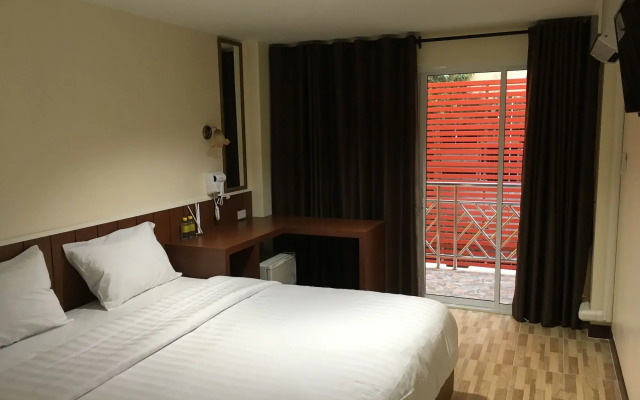 Baan Wanchart Bangkok Residences