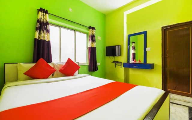 Goroomgo Quest Home Kalikapur Kolkata