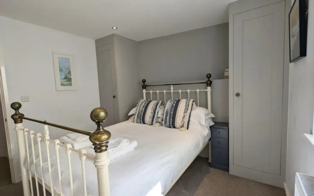 Newquay Escape/10 min to Beach/patio/parking