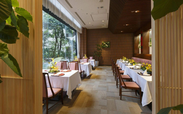 Hotel Pearl Garden