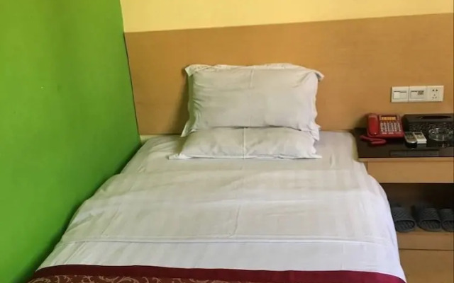 Bisheng Hotel