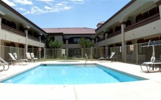Premier Inns Tolleson