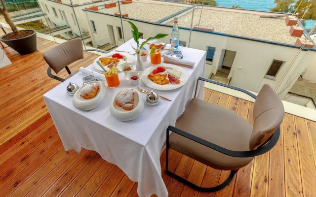 Maritim Marina Bay Luxury Resort