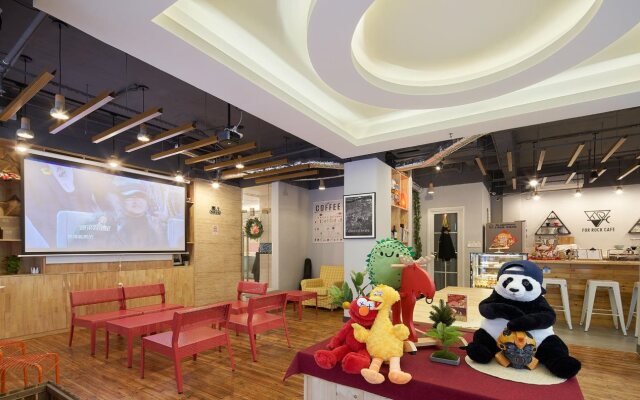 Kaiserdom Hotel China Plaza