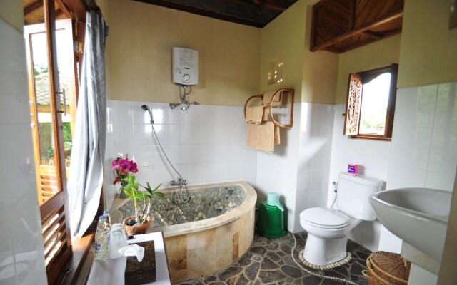 Puri Lumbung Cottages, Restaurant & Spa