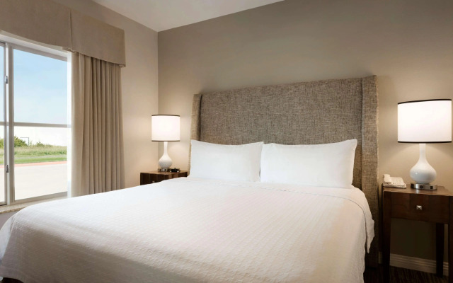 Homewood Suites by Hilton Plano- Richardson