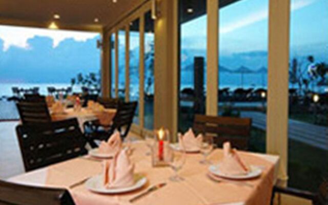 Maya Koh Lanta Resort
