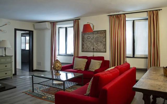 Luxury apartment in the heart of Genoa