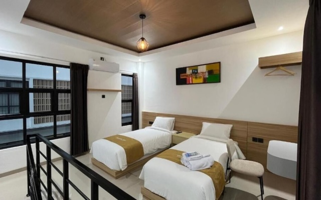 Lodjisvarga Villa Jogja