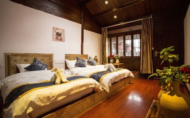 Travel Around the World Inn