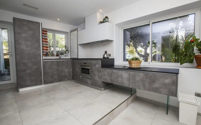 Luxury Apartments Villa San Salvador