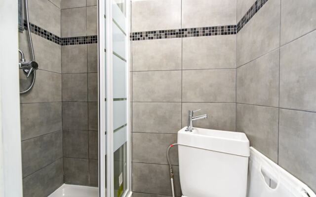 Beauty studio for 2 people in Paris