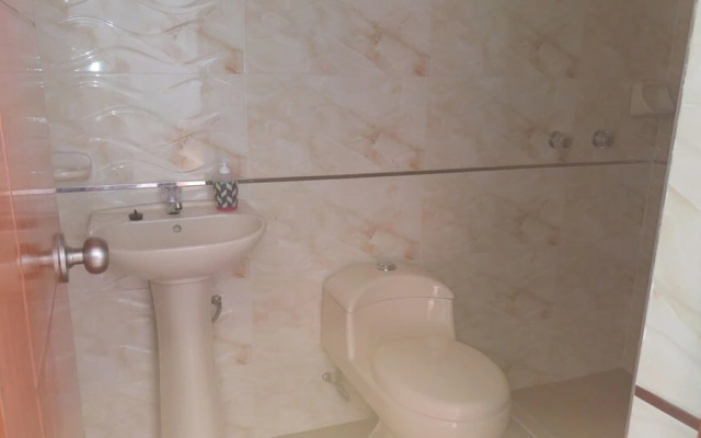 E&C Hostal