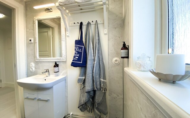 Skaftö Hotell Villa Lönndal, Grundsund