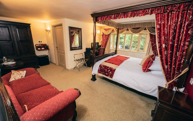 The Auberge