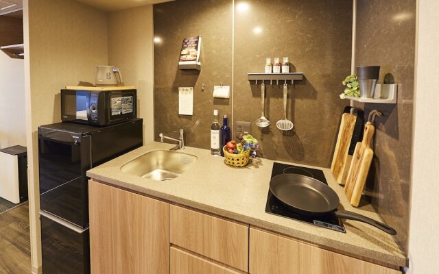 Section L Hatchobori