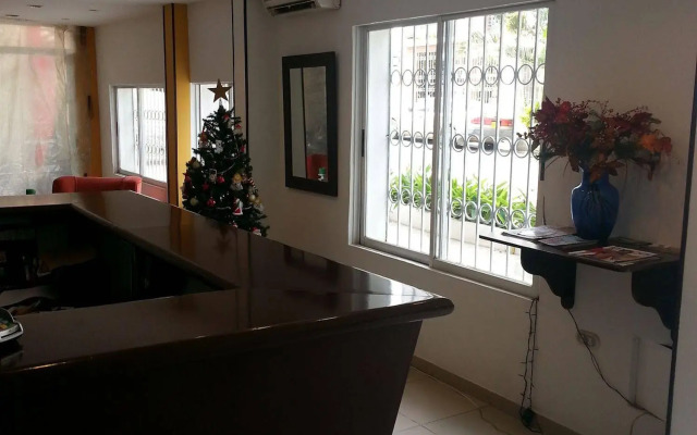 Hotel Plaza Mayor Cali