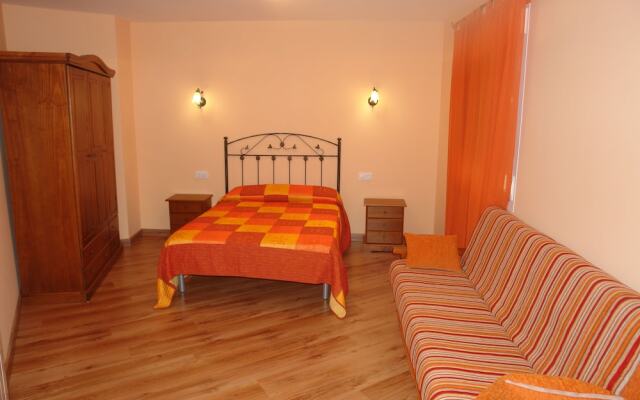 Apartamentos Rurales La Bellosina