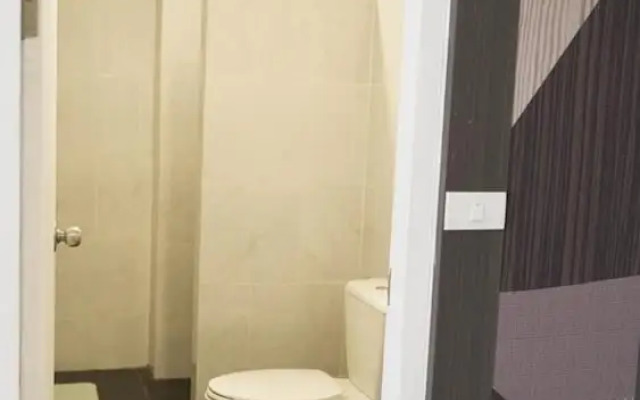 RoomQuest Sukhumvit 107