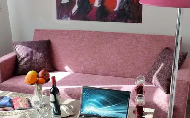 Charm Suites Pera