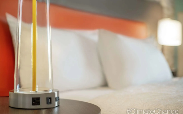 Home2 Suites By Hilton Woodland Hills