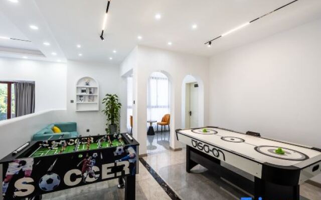 Yunshuige Lake View Pool Villa