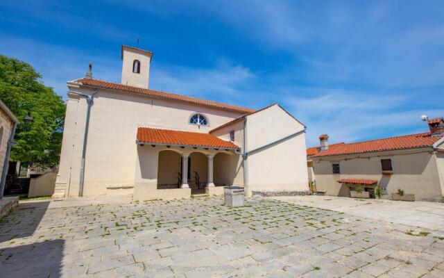 House Bajota with Terrace And Sea View