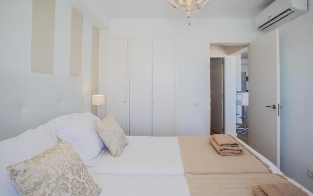 Flower beach suites 17