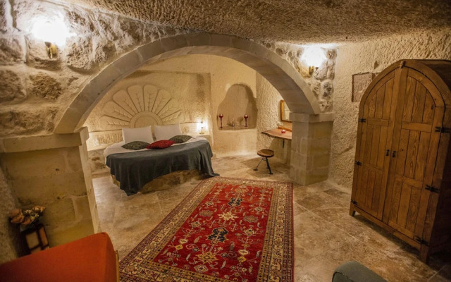 Cappa Rossa Cave Hotel