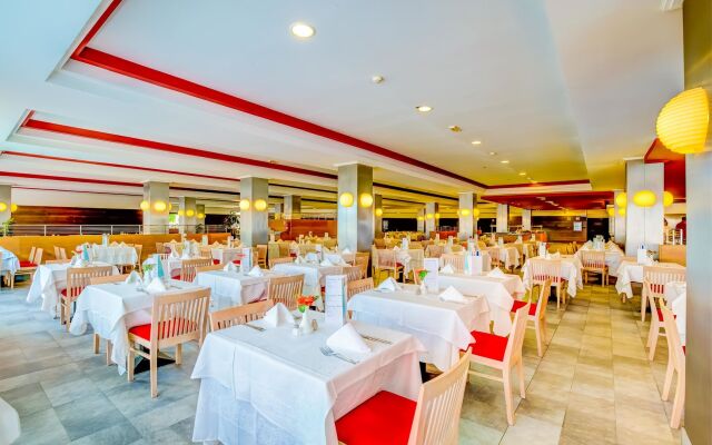 SBH Taro Beach Hotel