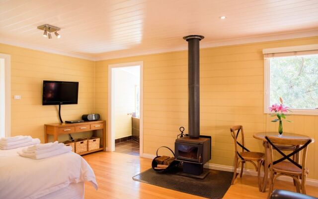Avalon Private Spa Villa - Adults Only – Guest Rooms – Elevated Plains