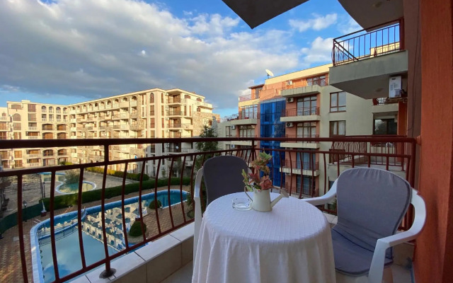 One Bedroom Apartment Anita Pool View А25