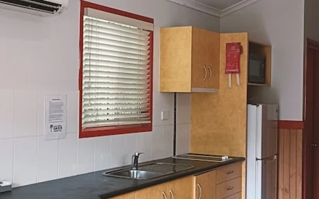 Aussie Outback Oasis