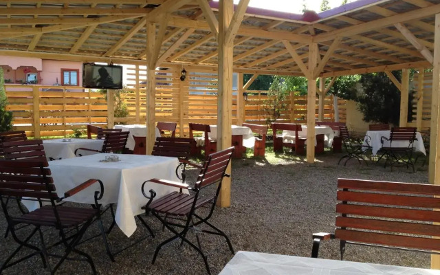 Pensiunea Magnolia din Tismana