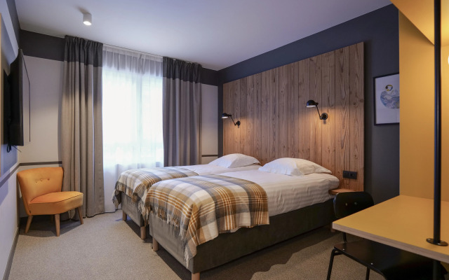 Plan B Hotel - Living Chamonix