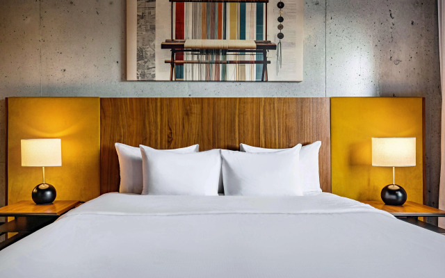 The Loom Hotel, Tapestry Collection by Hilton