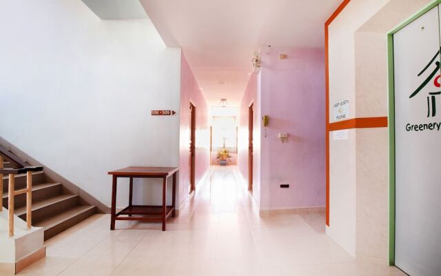 OYO 1065 Greenery House (Vaccinated Staff)