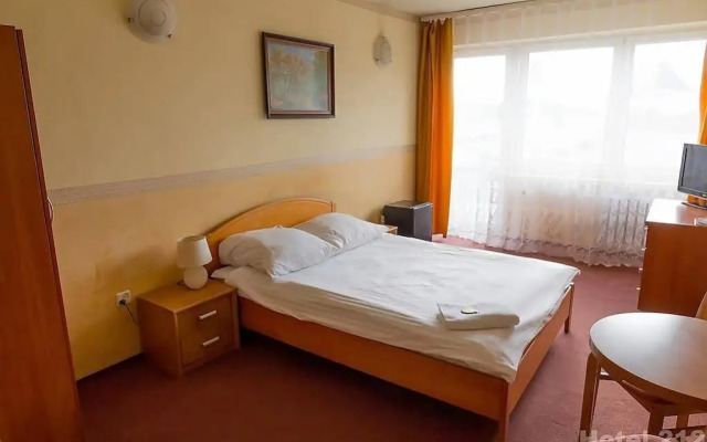 Hotel 212