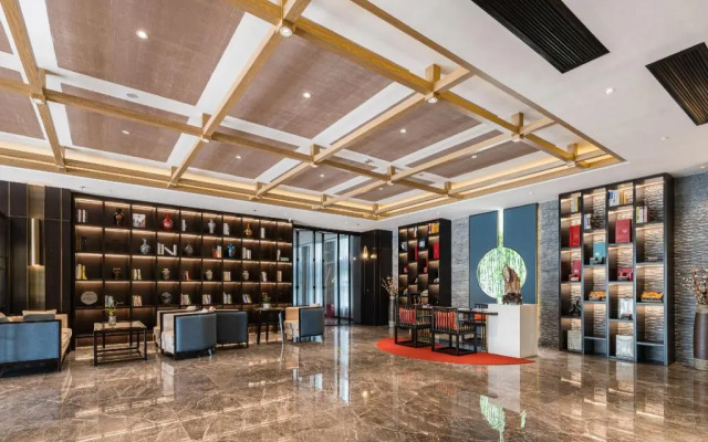 Rezen Dong Hotel (Hangzhou Xixi Longhu Paradise Walk)