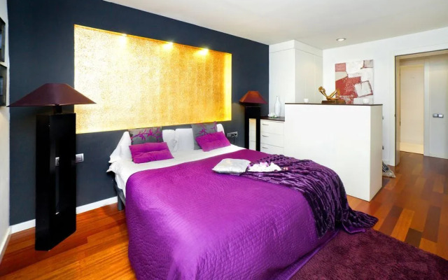 Victoria City Center 1 Downtown Luxury Duplex