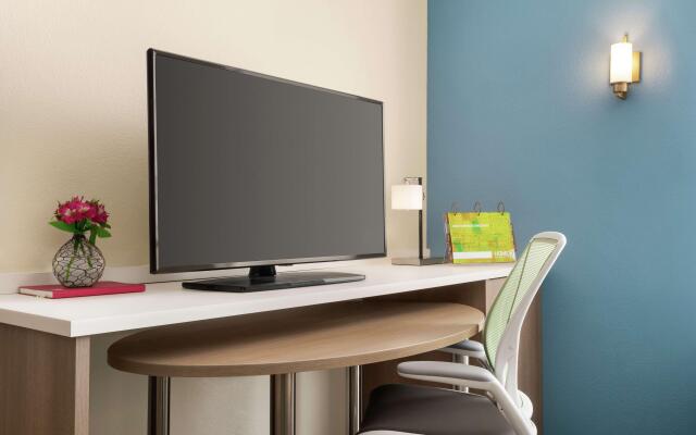 Home2 Suites by Hilton Overland Park
