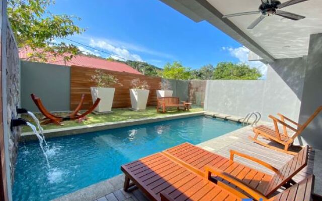 Merissa Luxury Private Pool Villa