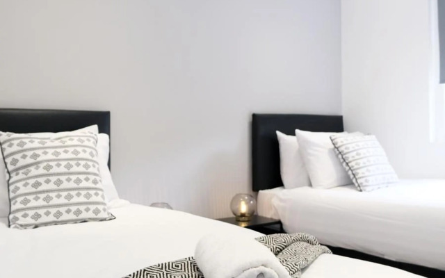 The Kop End Hotel by Serviced Living Liverpool