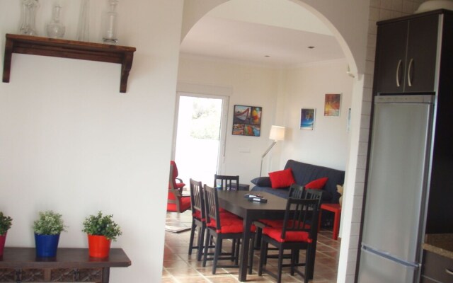 Peaceful Villa in Arenas With Swimming Pool