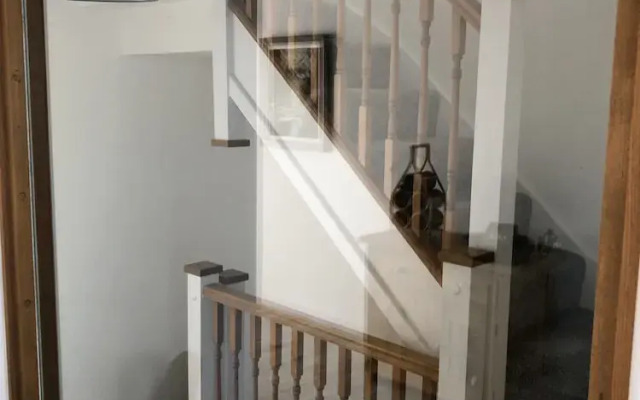 15 Pennant Place