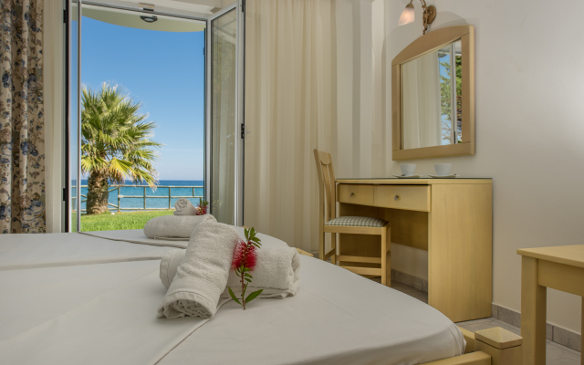 Windmill Bay Hotel