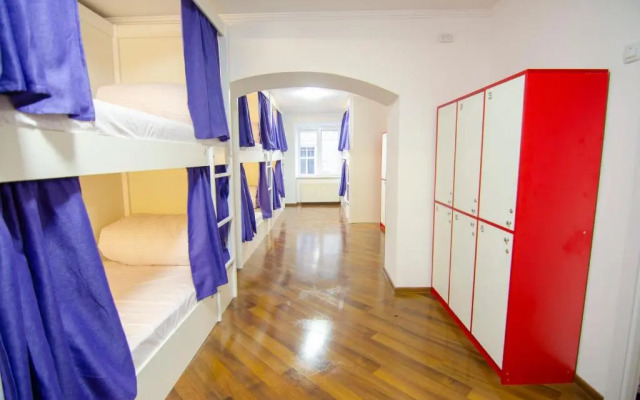 Art Hostel