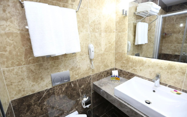 Elips Royal Hotel & Spa