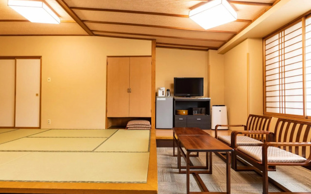 Ooedo Onsen Monogatari Kounkaku